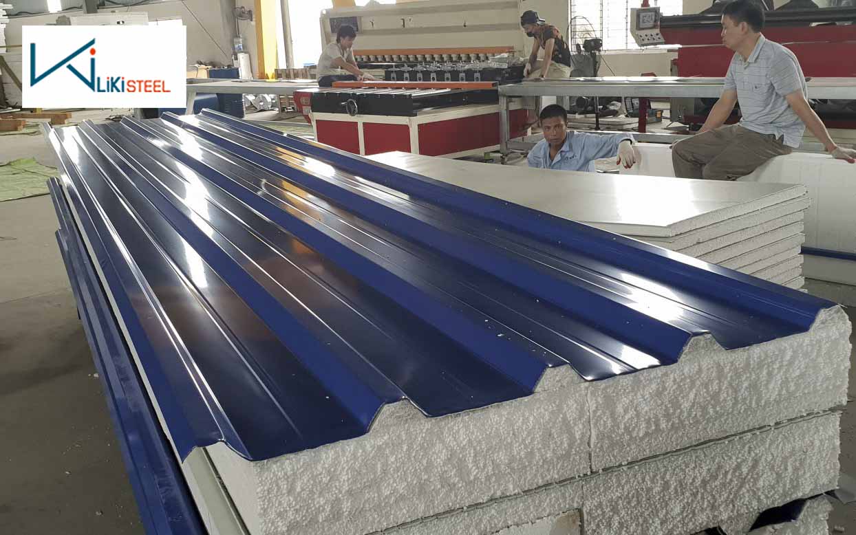 Giá tôn xốp cách nhiệt 3 lớp