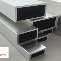 Hộp inox 10x40 có tính linh hoạt cao, sử dụng được trong nhiều lĩnh vực từ xây dựng đến công nghiệp