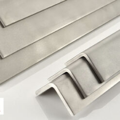 V inox 100x100 giúp tăng cường độ bền cho các hệ thống khung thép và kết cấu công trình