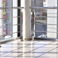 Ứng dụng thực tiễn của ống inox phi 21 trong ngành xây dựng