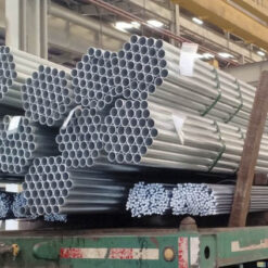 Ống mạ kẽm phi 34 bảo vệ bề mặt thép khỏi tác động môi trường