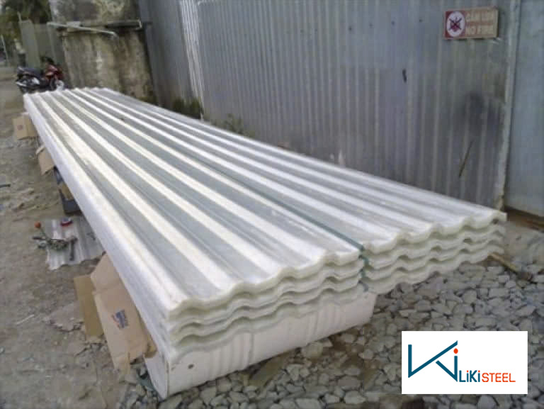 Giá tôn nhựa lấy sáng cập nhật mới nhất, đa dạng mẫu mã và độ dày