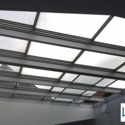 Giá tôn nhựa trong suốt cạnh tranh nhất thị trường tại LIKI STEEL