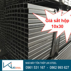 Giá sắt hộp 10x30