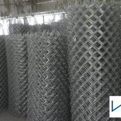 Lưới thép B20 chống gỉ sét, bảo vệ an ninh hiệu quả cho khu công nghiệp
