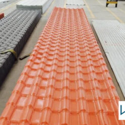 Thiết kế tôn giả ngói màu cam giúp công trình trở nên nổi bật, ấn tượng