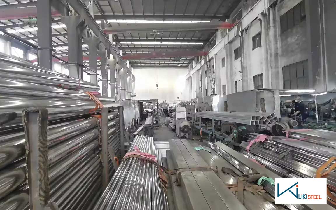 Giá Sắt Hộp 20x30, Thép Hộp 20x30 Giá thép hộp 20x30 siêu cạnh tranh tại LIKI STEEL