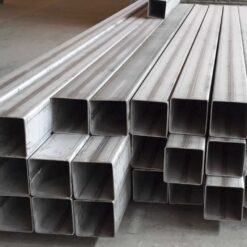 Sắt hộp 80x80 sử dụng trong nhiều hạng mục xây dựng khác nhau