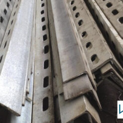 Thép V đục lỗ đa dạng kích thước, bền đẹp theo thời gian